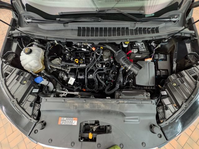 Certified 2022 Ford Edge Titanium w/ Equipment Group 301A AWD/4WD image 26