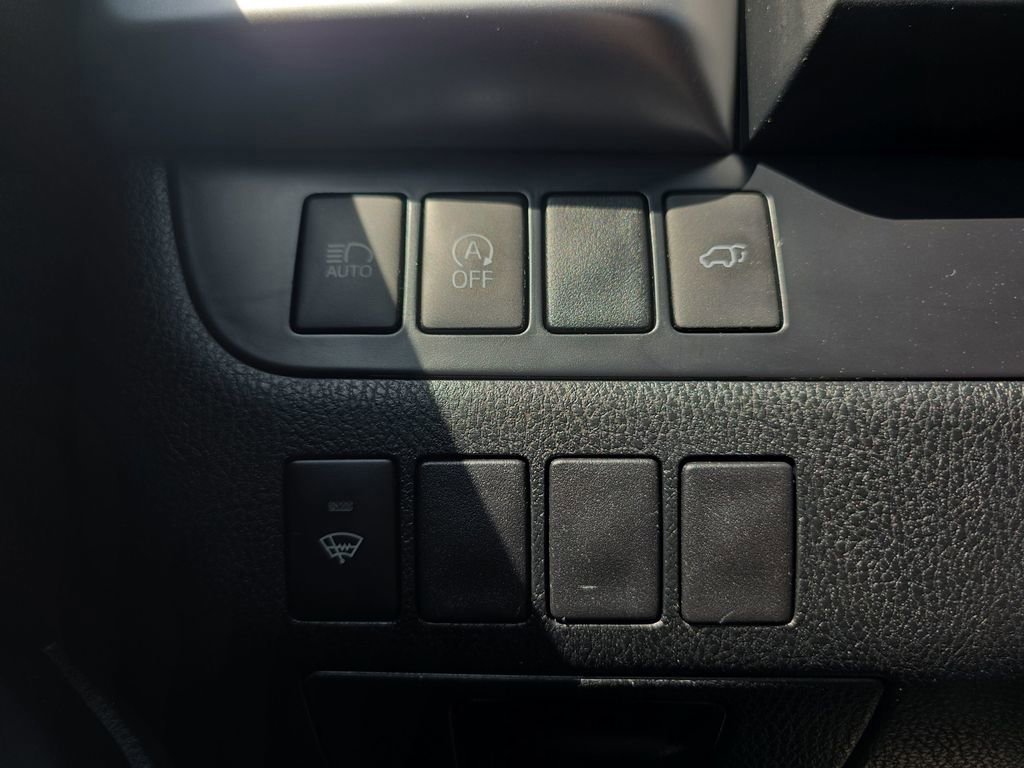 Used 2019 Toyota Highlander SE AWD/4WD image 42