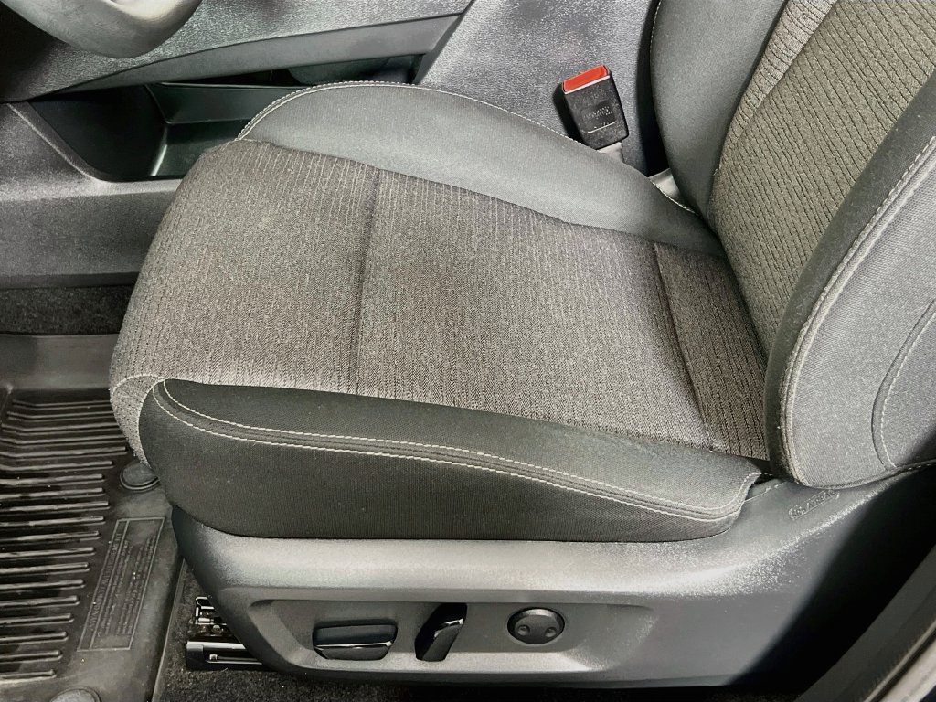 Used 2021 Nissan Rogue SV AWD/4WD image 23