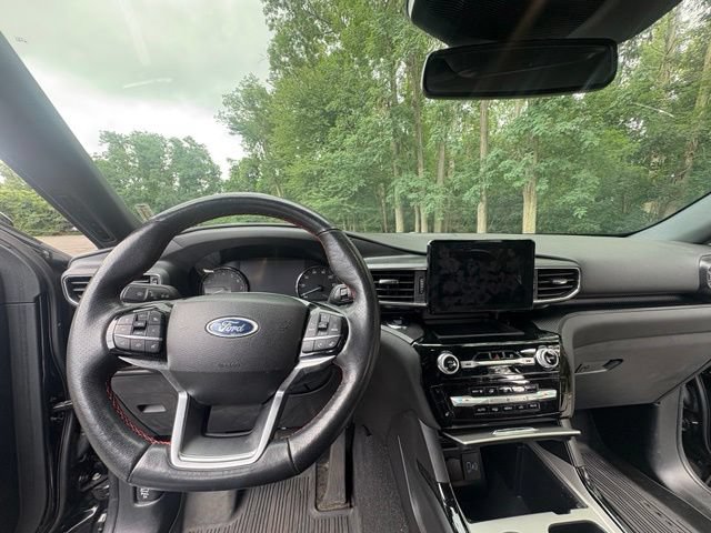 Certified 2023 Ford Explorer ST-Line w/ Class IV Trailer Tow Package AWD/4WD image 12