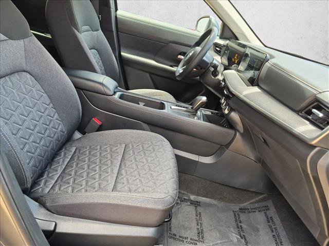 Used 2025 Nissan Kicks SV FWD image 20