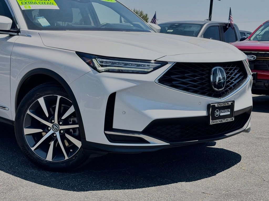 Used 2025 Acura MDX FWD w/ Technology Package image 3