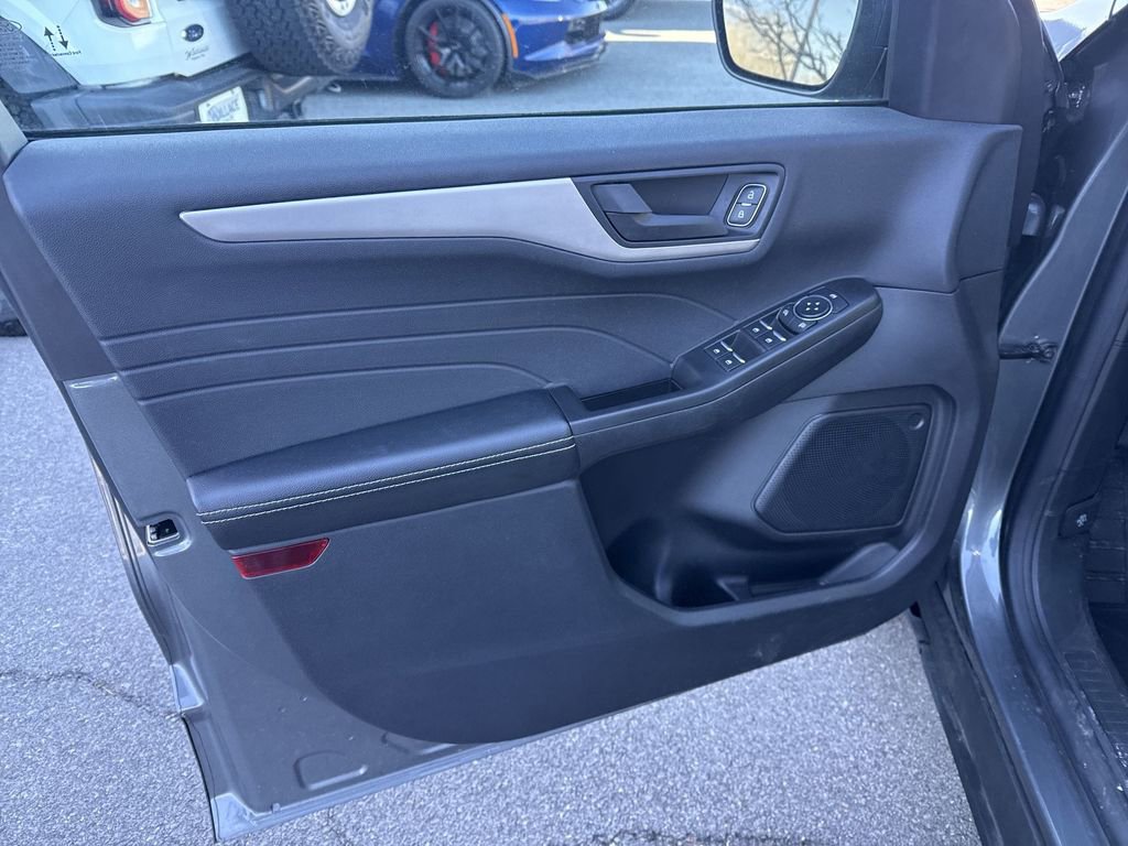 Certified 2022 Ford Escape SE image 20