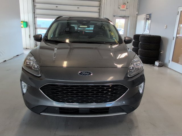 Certified 2022 Ford Escape Titanium AWD/4WD image 8