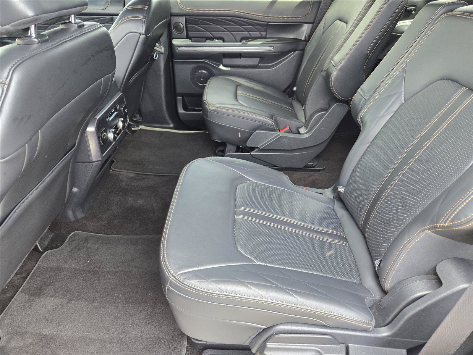 Certified 2023 Ford Expedition Platinum AWD/4WD image 30