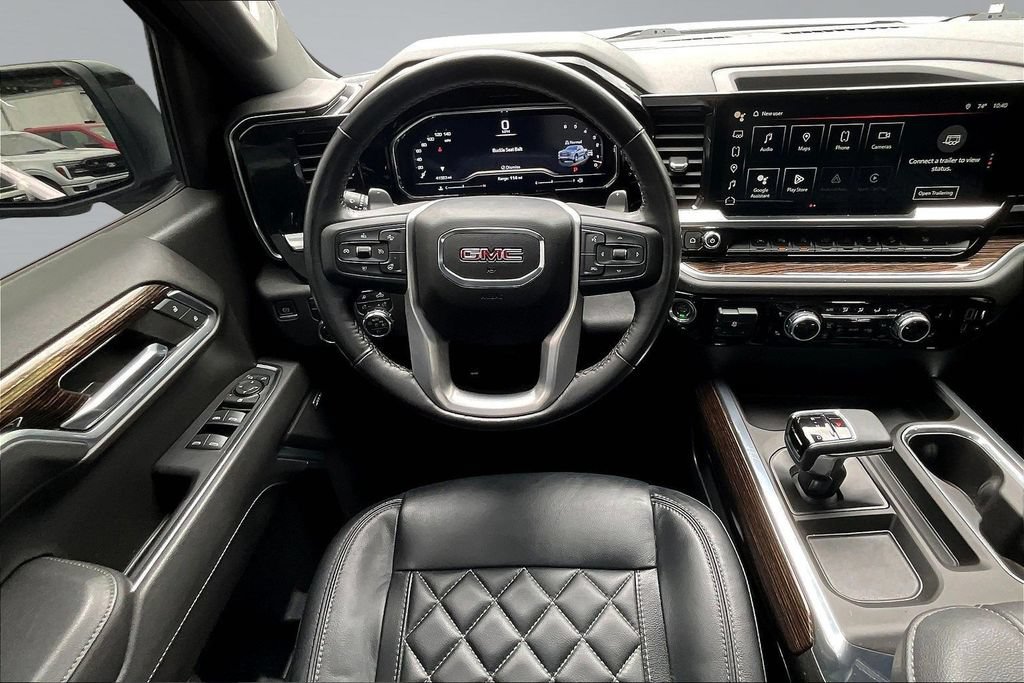 Used 2023 GMC Sierra 1500 Elevation w/ Preferred Package AWD/4WD image 13
