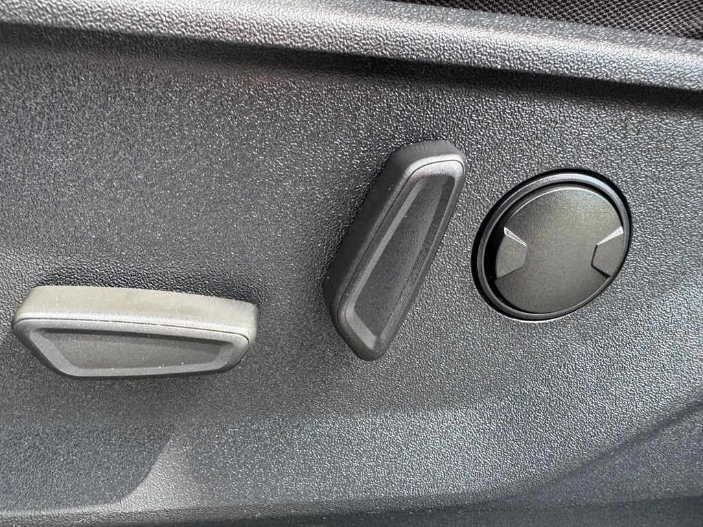 Certified 2024 Ford F150 XLT AWD/4WD image 28