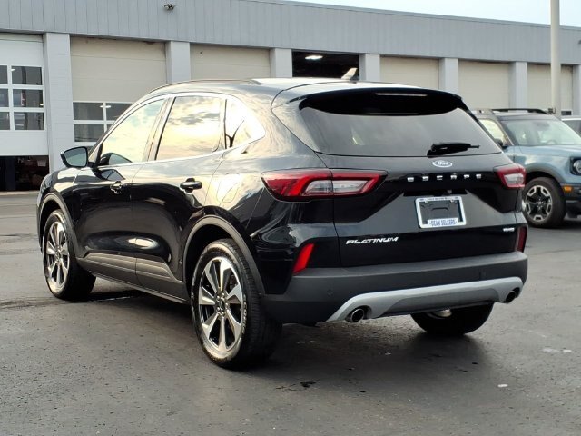 Certified 2023 Ford Escape Platinum AWD/4WD image 7