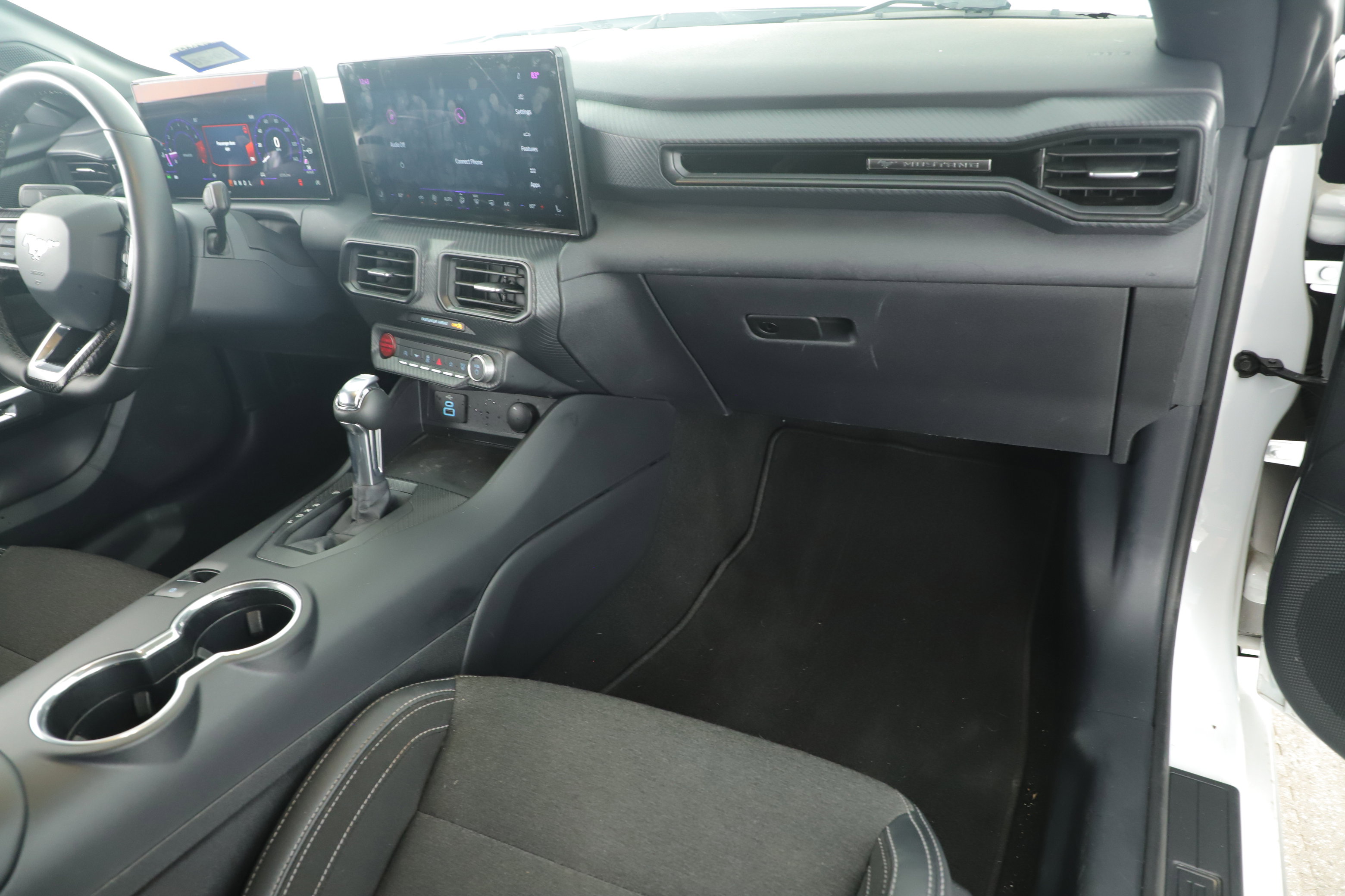 Certified 2024 Ford Mustang Coupe RWD image 16