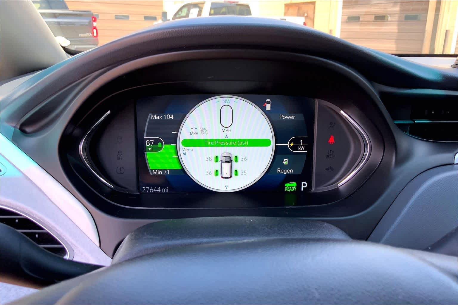 Used 2017 Chevrolet Bolt LT FWD image 24