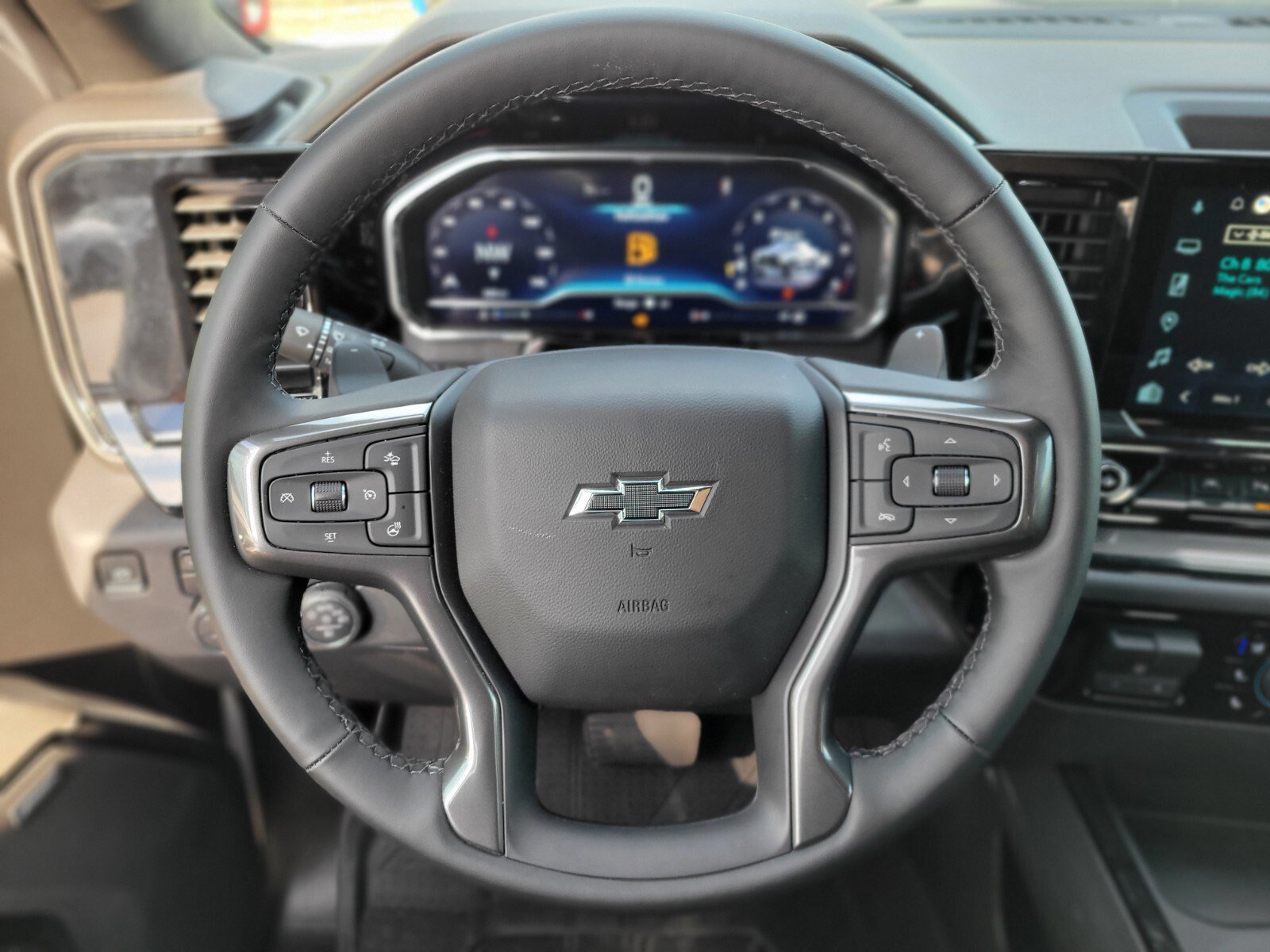 Used 2025 Chevrolet Silverado 1500 ZR2 image 27