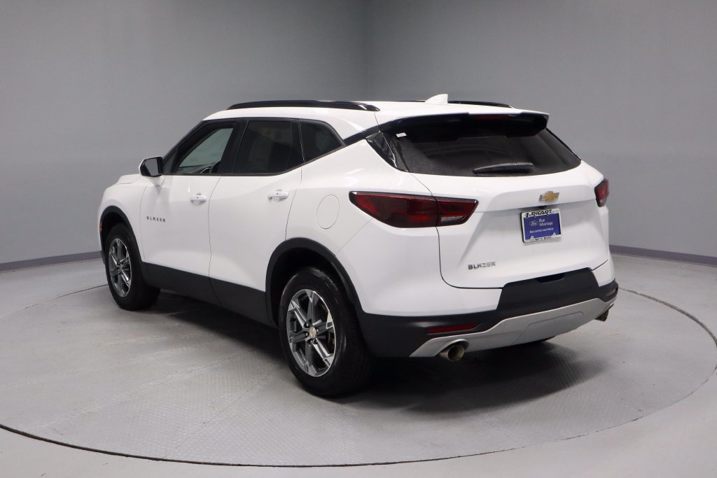 Used 2024 Chevrolet Blazer LT w/ Convenience Package FWD image 9