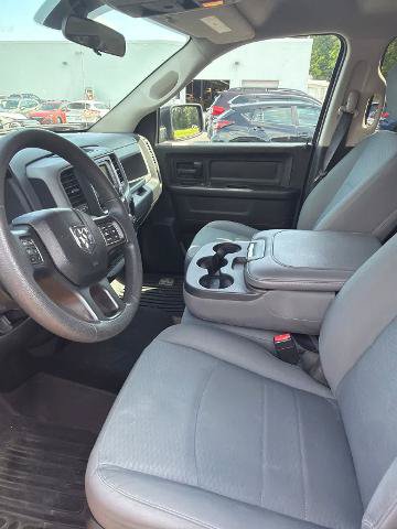Used 2018 RAM 1500 Express w/ Express Value Package AWD/4WD image 5