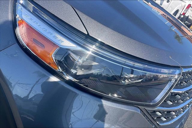 Certified 2022 Ford Explorer XLT w/ Equipment Group 202A image 29