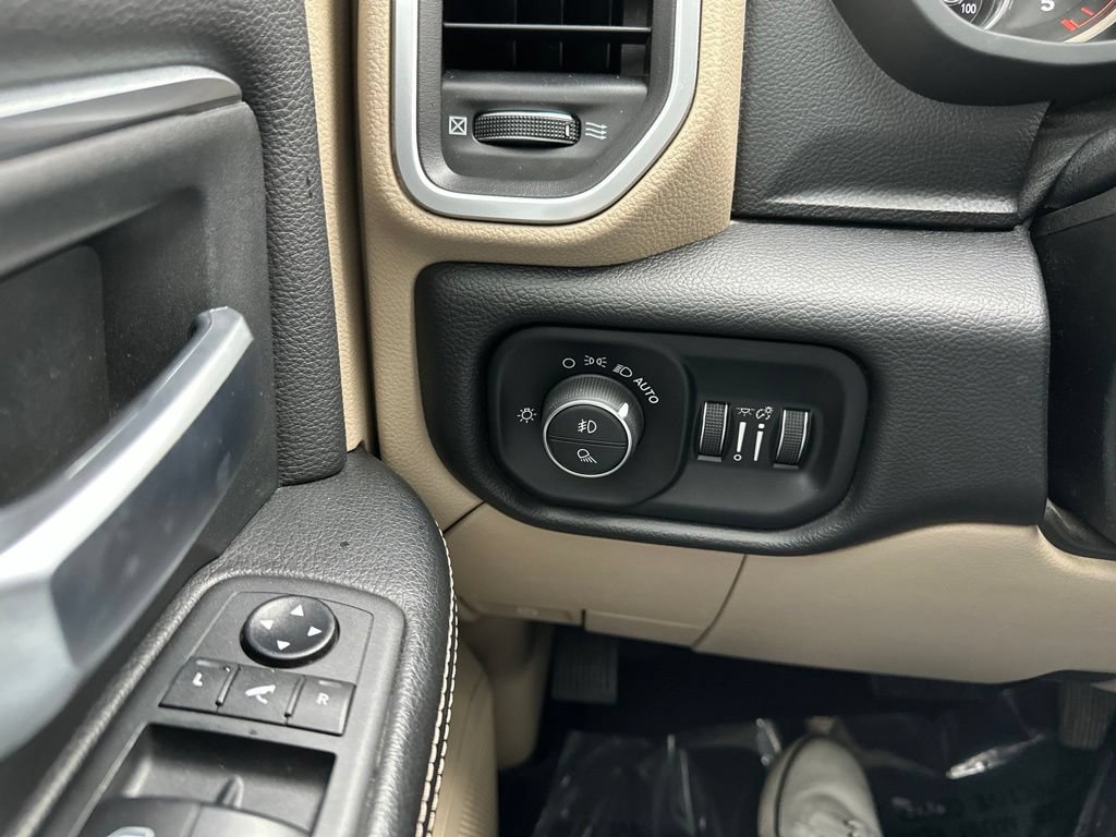 Used 2019 RAM 2500 Big Horn AWD/4WD image 33