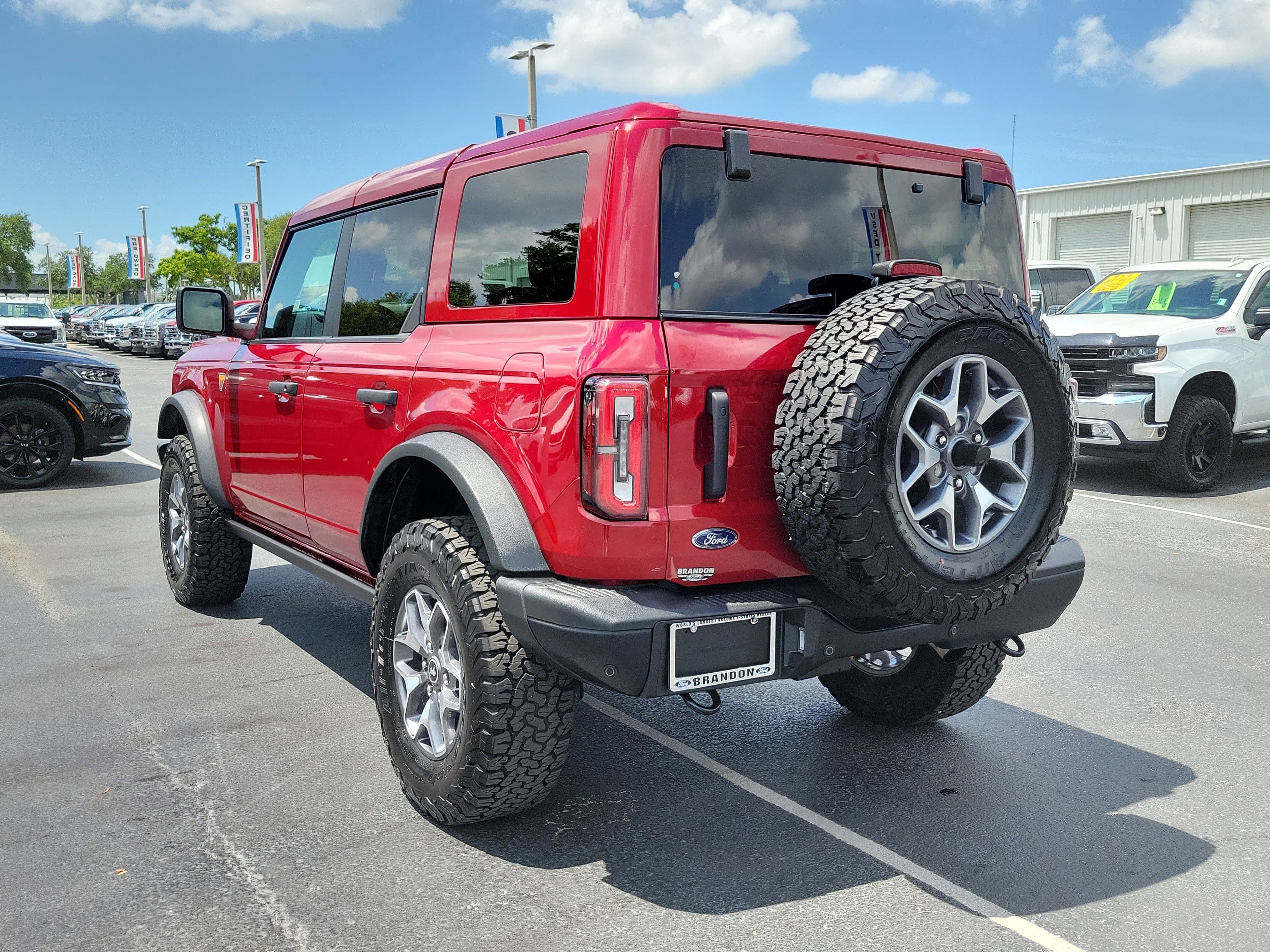 Certified 2025 Ford Bronco Badlands AWD/4WD image 7