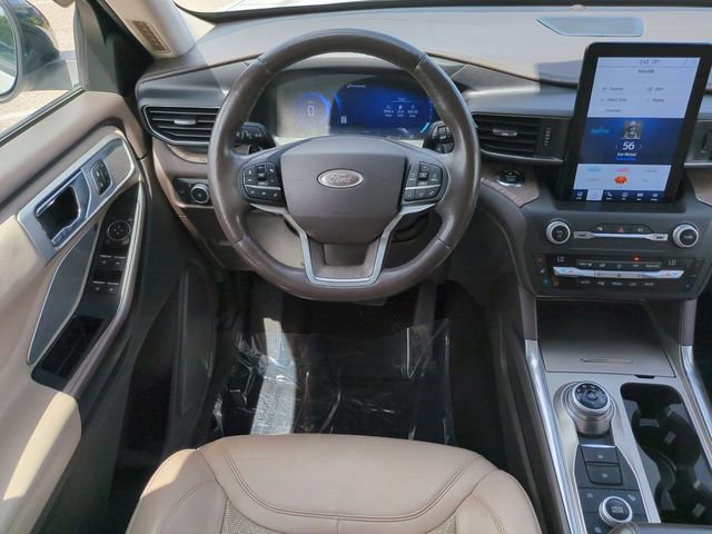 Certified 2020 Ford Explorer Platinum image 16