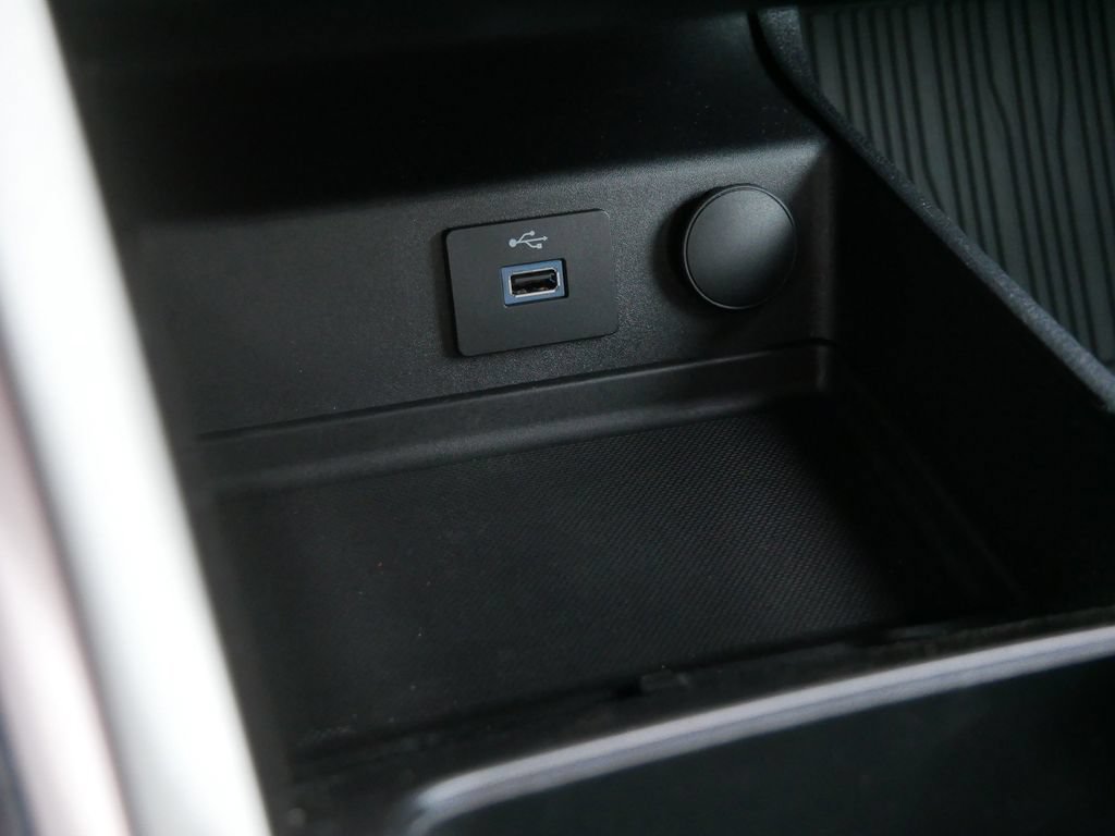 Certified 2019 Ford Fusion S FWD image 21