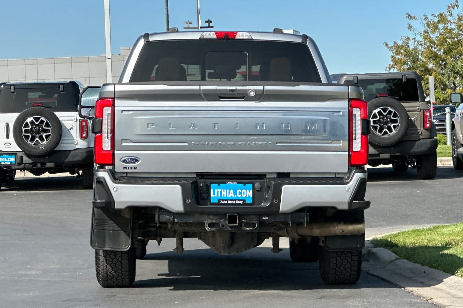 Certified 2023 Ford F350 Platinum AWD/4WD image 7