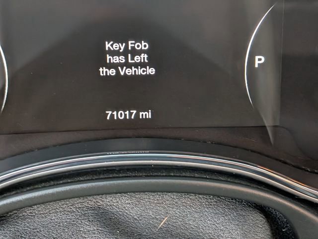 Used 2020 Jeep Grand Cherokee Limited w/ Luxury Group II image 23