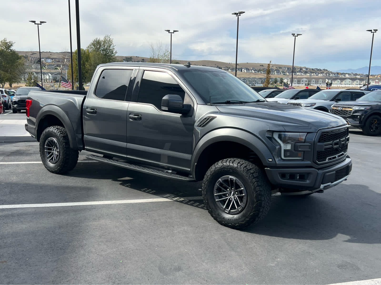 Certified 2020 Ford F150 Raptor w/ Equipment Group 802A Luxury AWD/4WD image 5
