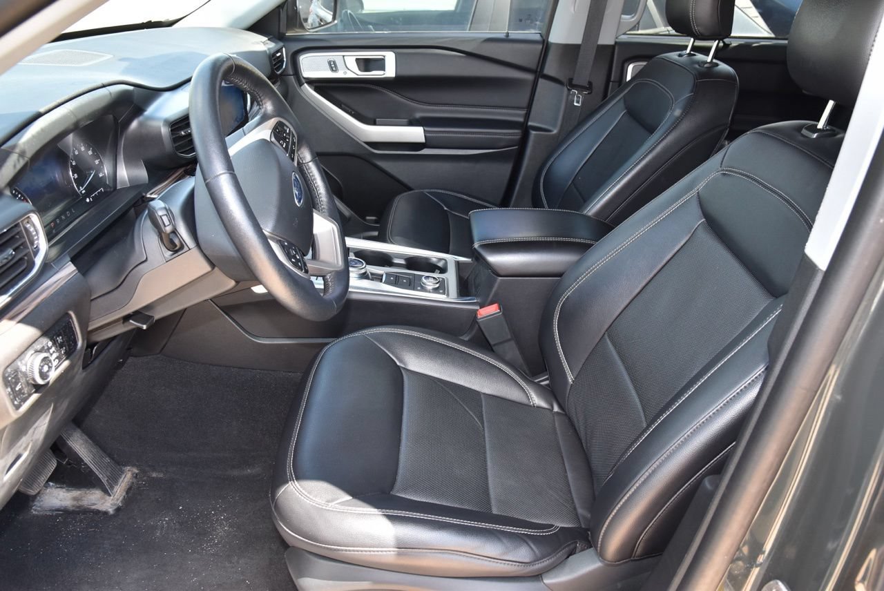 Certified 2023 Ford Explorer Limited AWD/4WD image 10