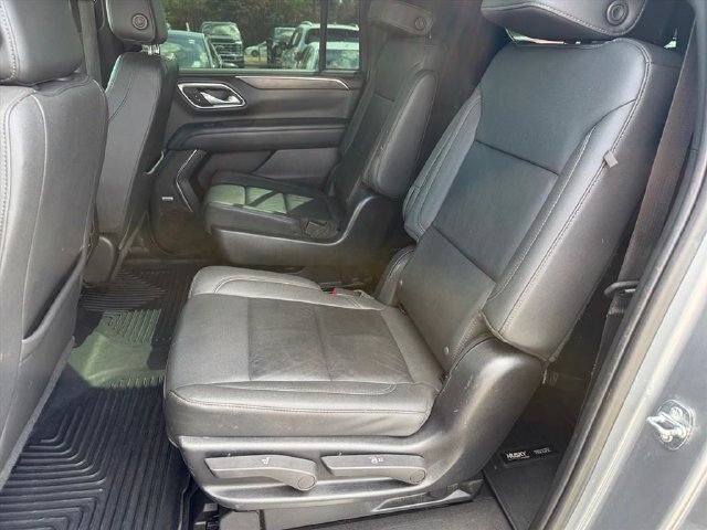 Used 2023 Chevrolet Suburban Z71 AWD/4WD image 13