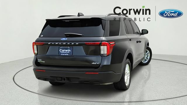 Certified 2025 Ford Explorer Active AWD/4WD image 5