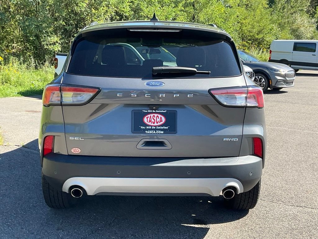 Certified 2022 Ford Escape SEL AWD/4WD image 26