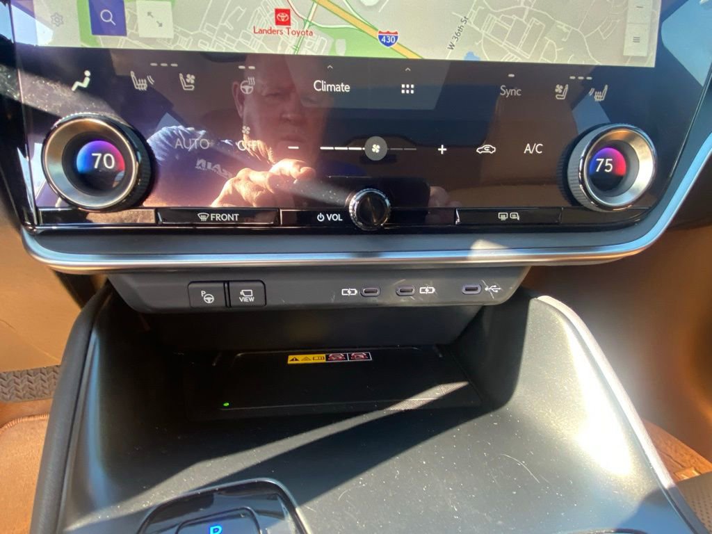 Used 2023 Lexus RZ 450e Premium w/ Technology Package image 17