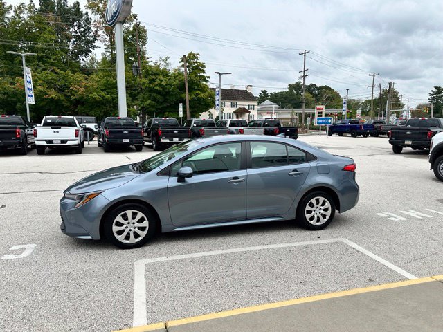Used 2024 Toyota Corolla LE FWD image 8