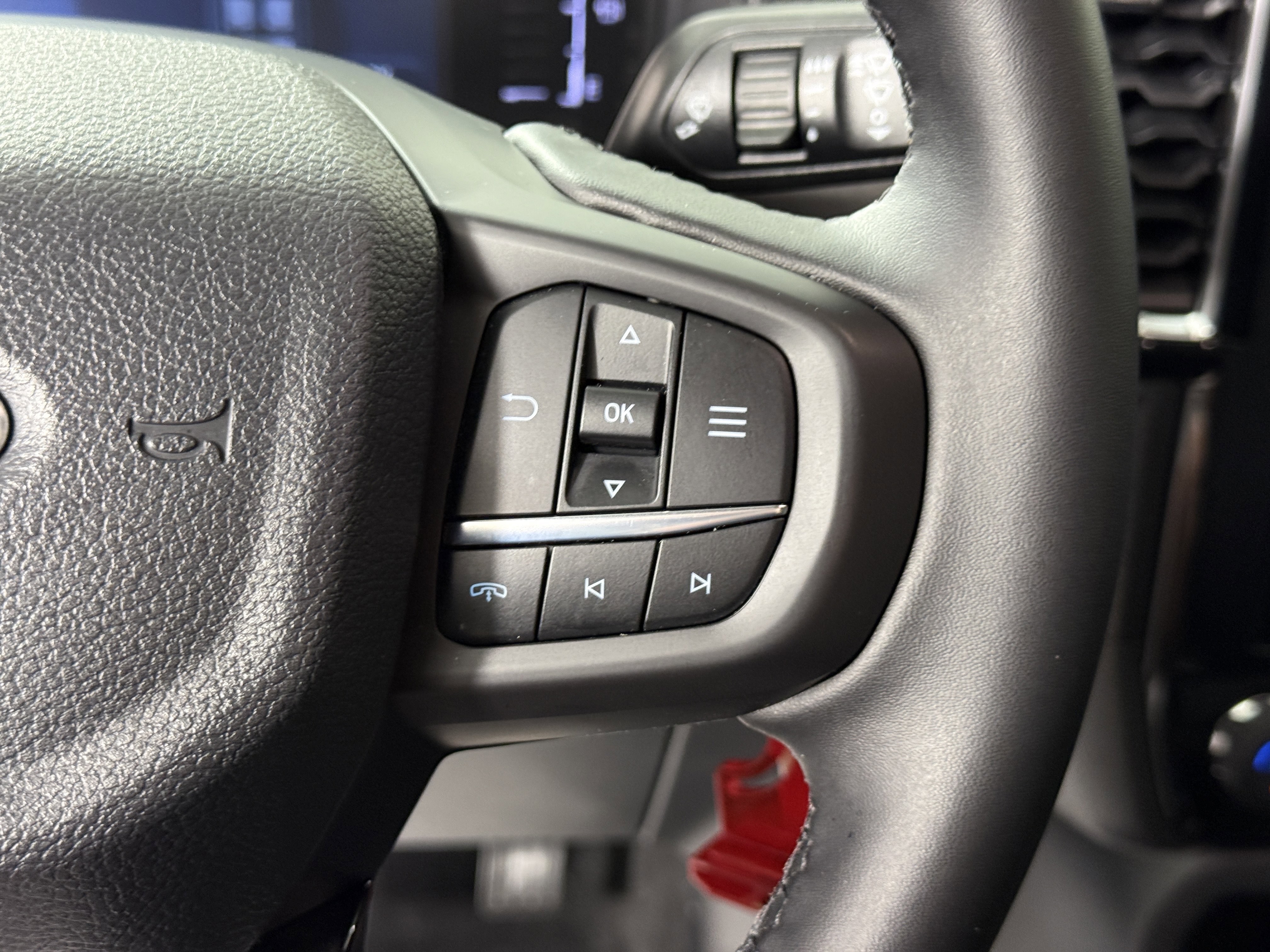 Certified 2025 Ford Ranger XLT w/ Trailer Tow Package image 27