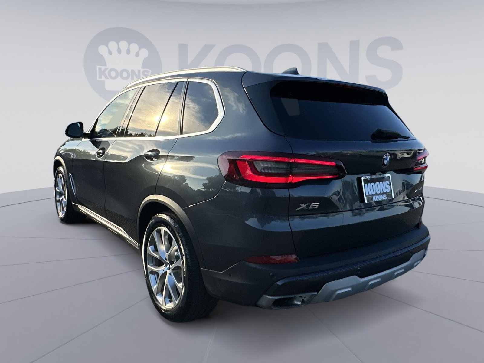 Used 2022 BMW X5 xDrive40i AWD/4WD image 8
