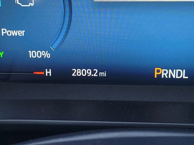 Certified 2024 Ford Escape Platinum w/ Premium Technology Package image 17