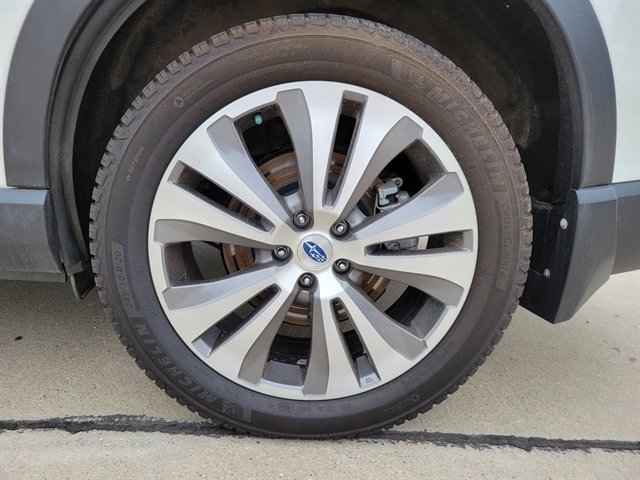 Used 2021 Subaru Ascent Touring w/ Popular Package #2A image 17