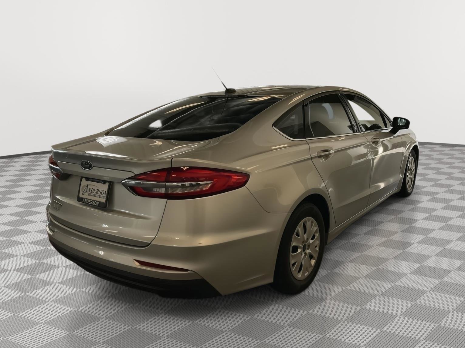 Certified 2019 Ford Fusion S image 3