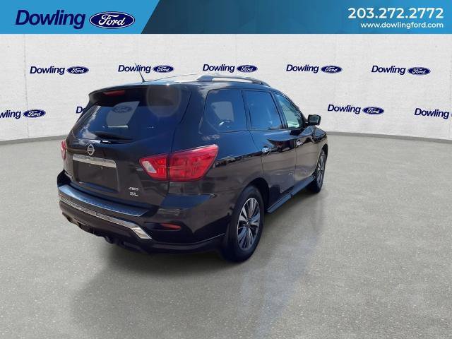 Used 2017 Nissan Pathfinder SL w/ SL Tech Package AWD/4WD image 3