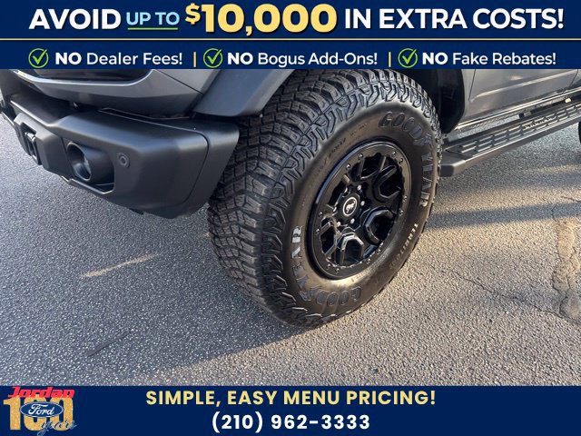 Certified 2023 Ford Bronco Wildtrak AWD/4WD image 4