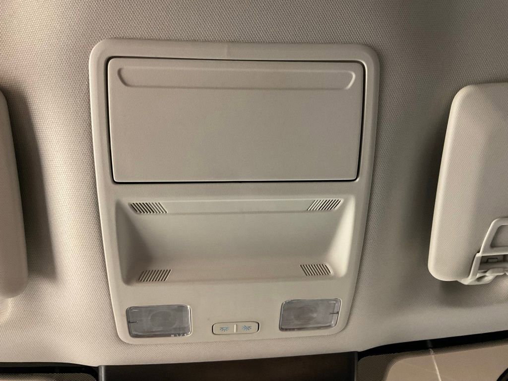 Certified 2025 Ford Maverick XL w/ Equipment Group 102A image 21