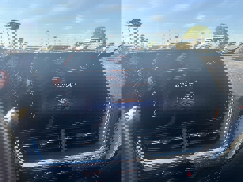 Used 2024 Chevrolet Trax RS w/ Driver Confidence Package FWD image 19