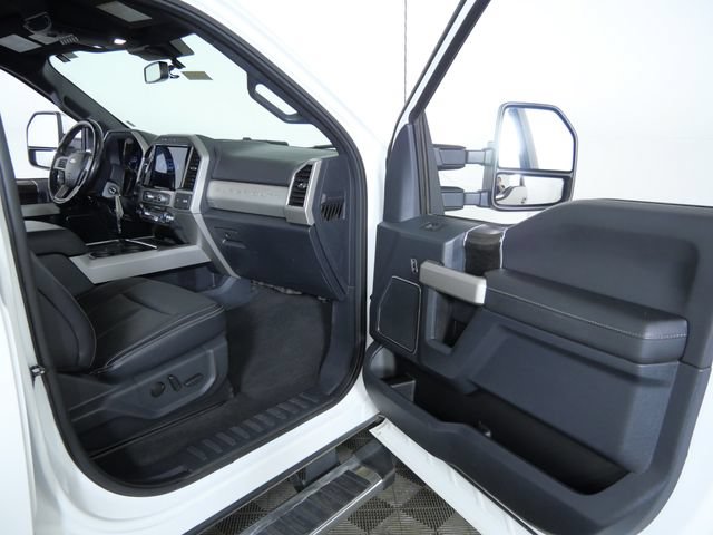 Certified 2022 Ford F350 Lariat w/ Chrome Package AWD/4WD image 11