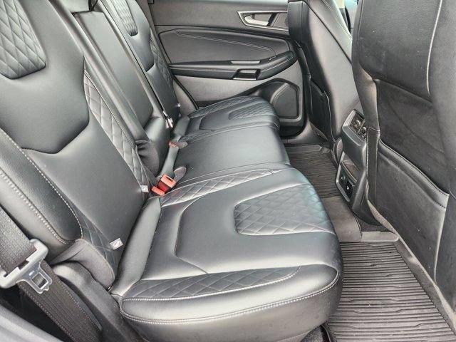 Certified 2023 Ford Edge Titanium AWD/4WD image 30