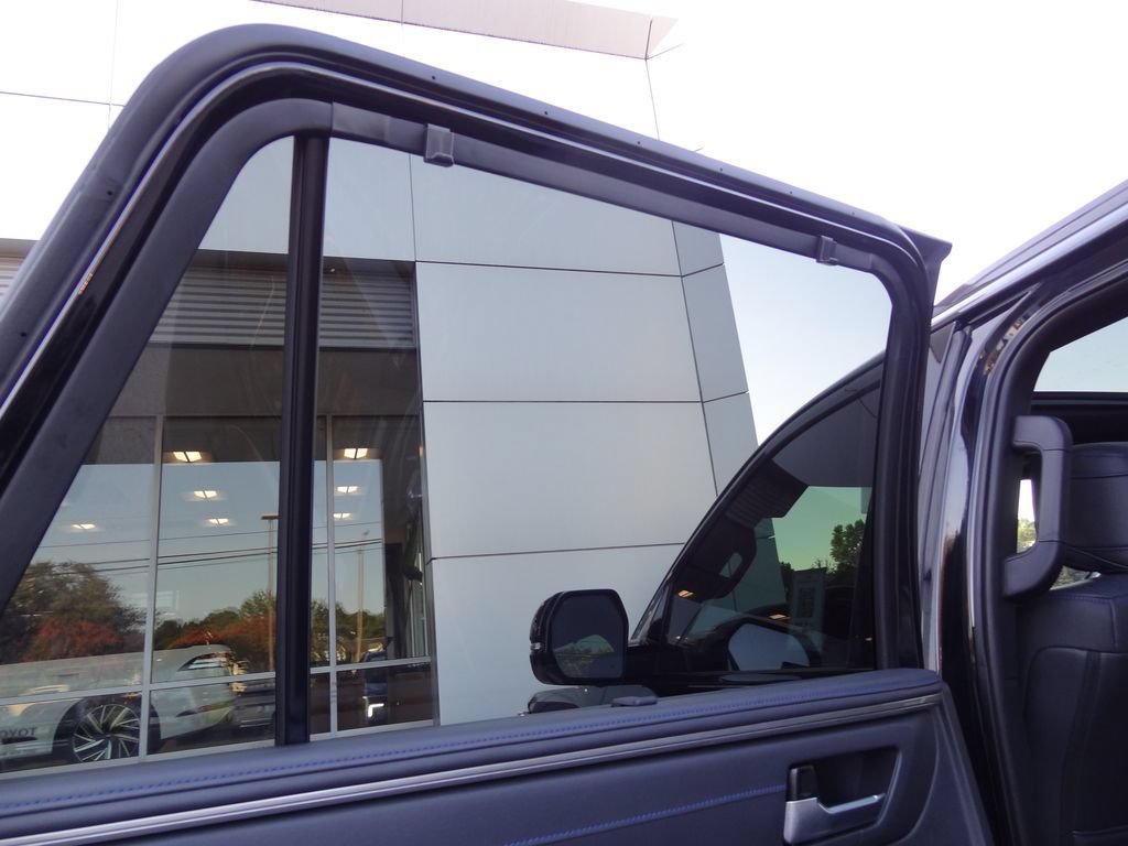 Used 2024 Toyota Sequoia Platinum AWD/4WD image 11