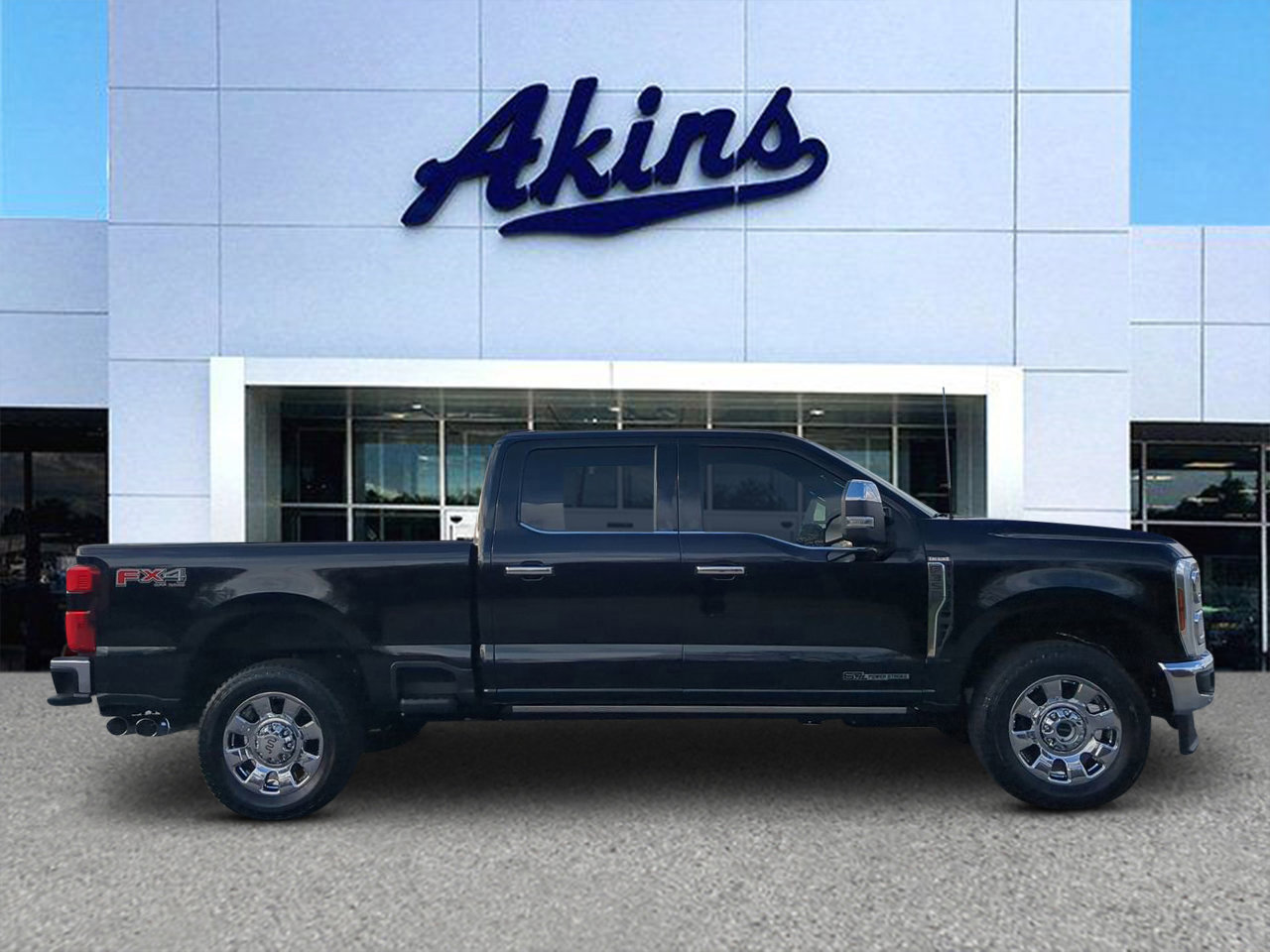 Certified 2024 Ford F350 King Ranch w/ Chrome Package image 5