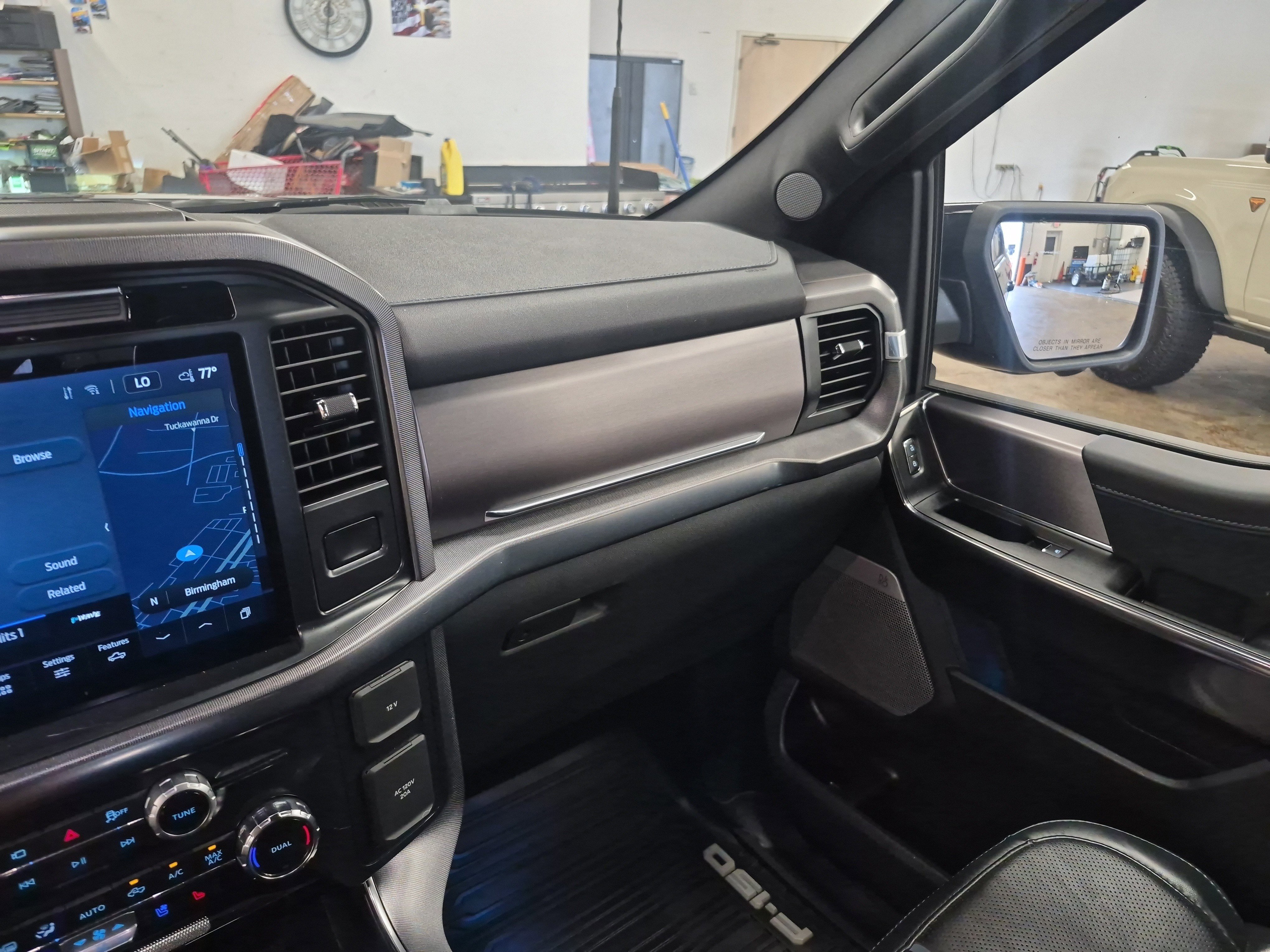 Certified 2025 Ford F150 Platinum AWD/4WD image 23