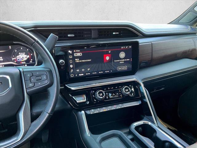Used 2024 GMC Sierra 3500 Denali Ultimate AWD/4WD image 8
