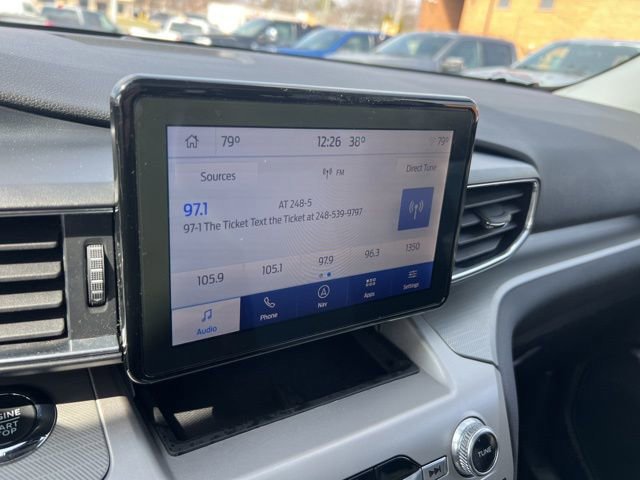 Certified 2022 Ford Explorer XLT w/ Equipment Group 202A image 13