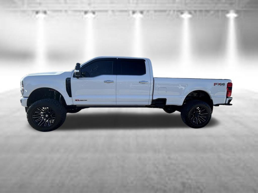 Certified 2025 Ford F350 Platinum w/ Platinum Plus Package AWD/4WD image 8