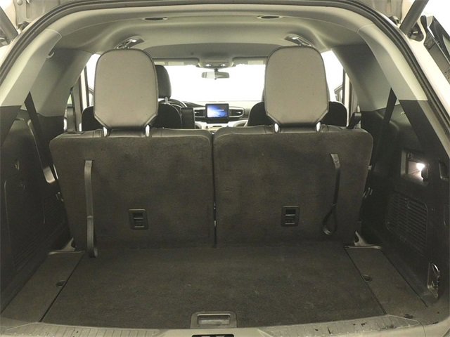 Certified 2021 Ford Explorer XLT w/ Equipment Group 202A image 17