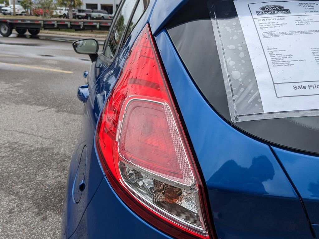 Certified 2019 Ford Fiesta SE FWD image 11